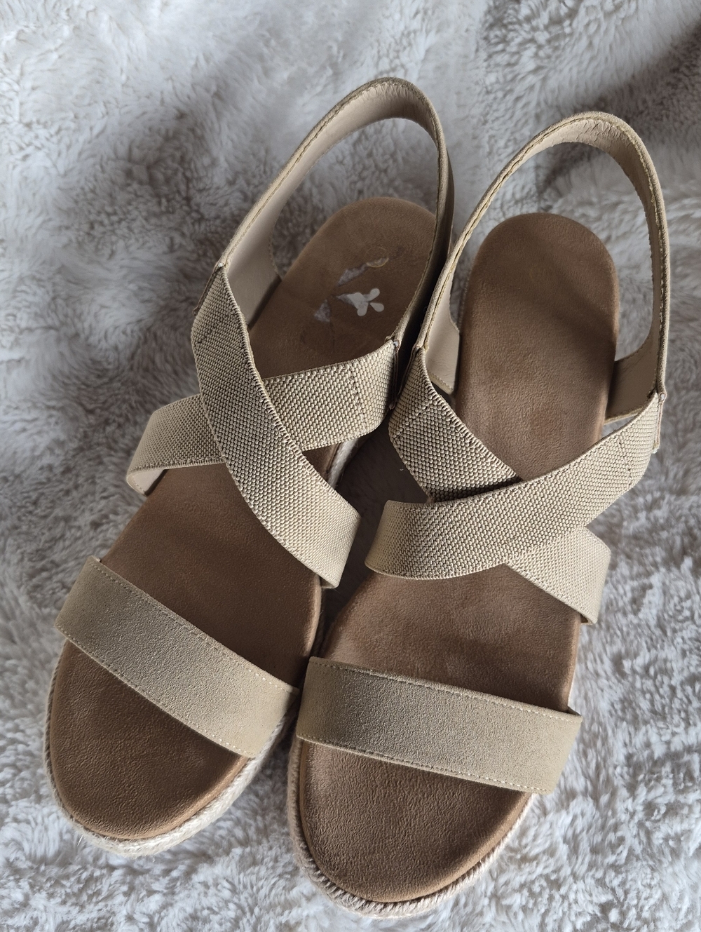 Wedge Criss Cross Stretch Low Sandals Womens Sz 10W Neutral Tan Minimalist - Picture 3 of 8